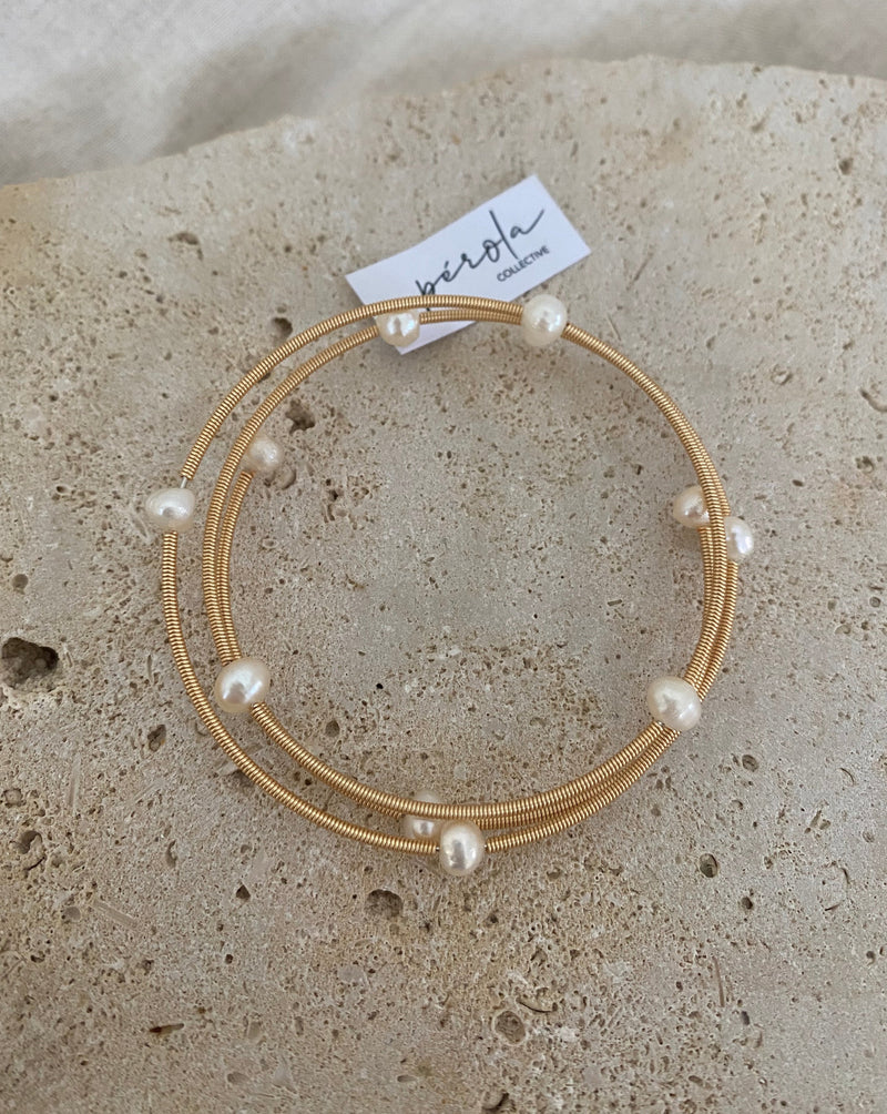 Zelia bangle- multiple pearl