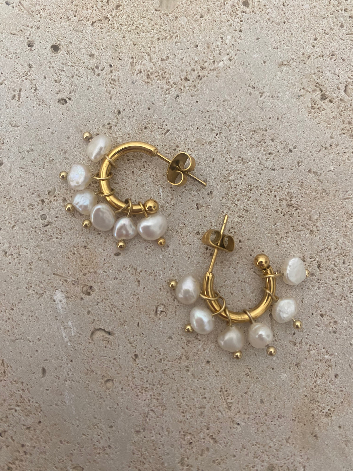 Lara earrings