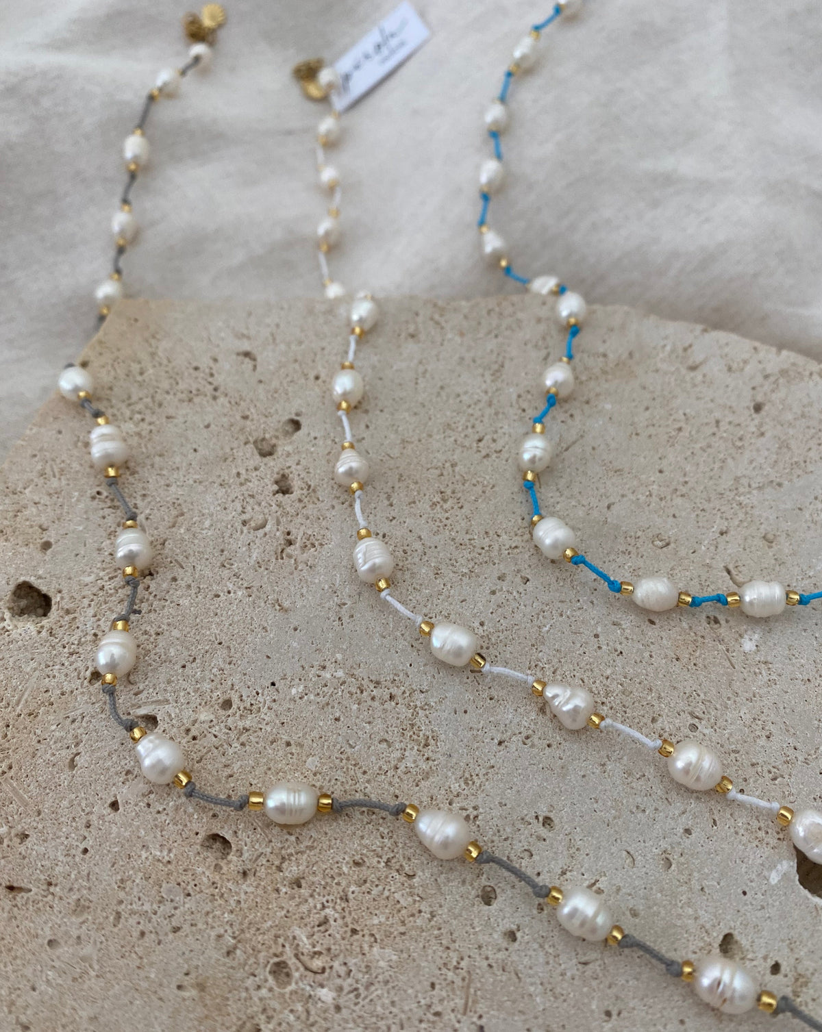 Monte necklace- white