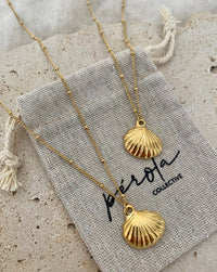 Gold shell necklace