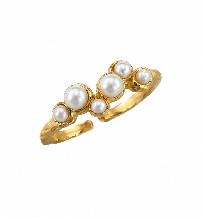 Eva Ring