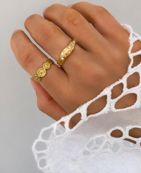 Zoe Ring